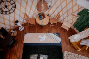 Jurty z widokiem, prywatna balia- DZIKOLAS GLAMPING